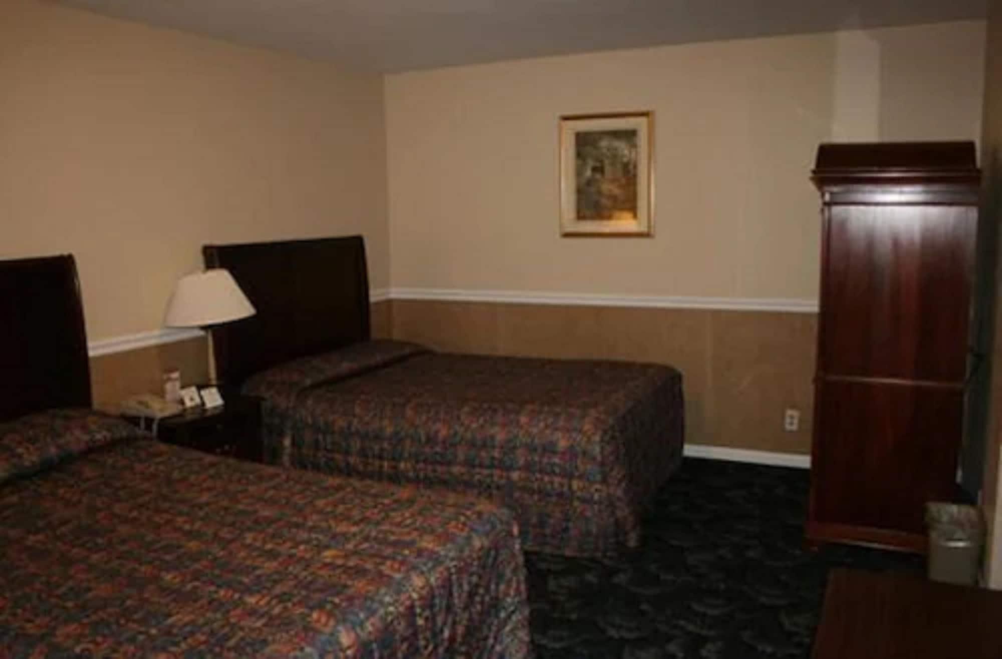 Alpine Inn & Suites Рокфорд Экстерьер фото